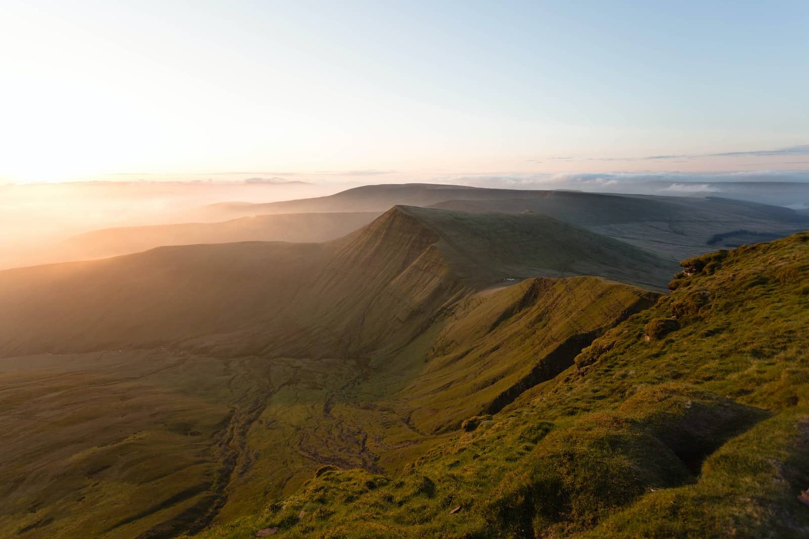 6 Reasons Why You Should Visit The Brecon Beacons Wander A Go Go